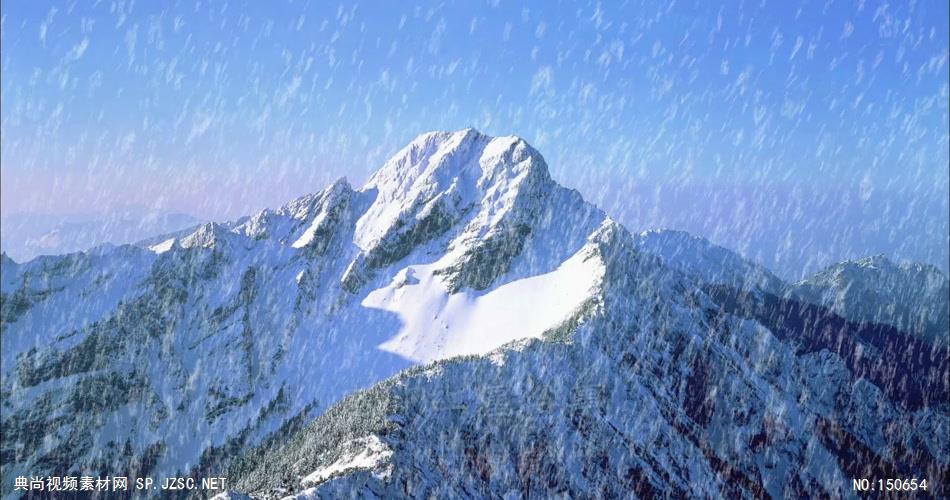 1022-下雪(背景为雪山-特别壮观)旅游风光类