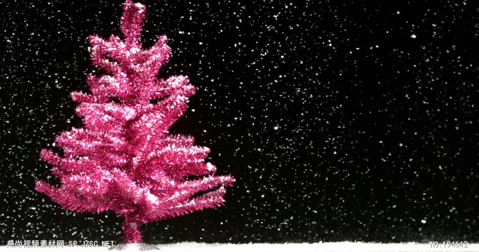 红色装饰圣诞树素材   SlomoSnowFallTree 视频素材下载