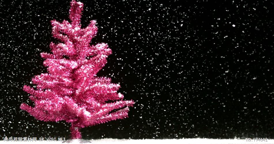 红色装饰圣诞树素材   SlomoSnowFallTree 视频素材下载