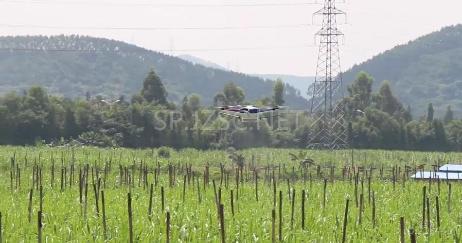 农业无人机田间喷药施药农业航空科技